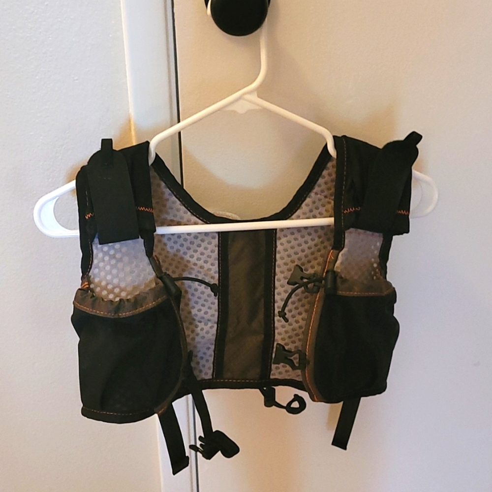 Orange mud hydration vest 2.0